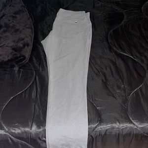 Travis Matthew size 34 waist Golf Pants